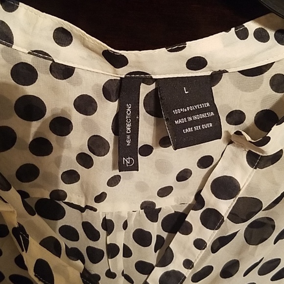 Blouse - Picture 2 of 4